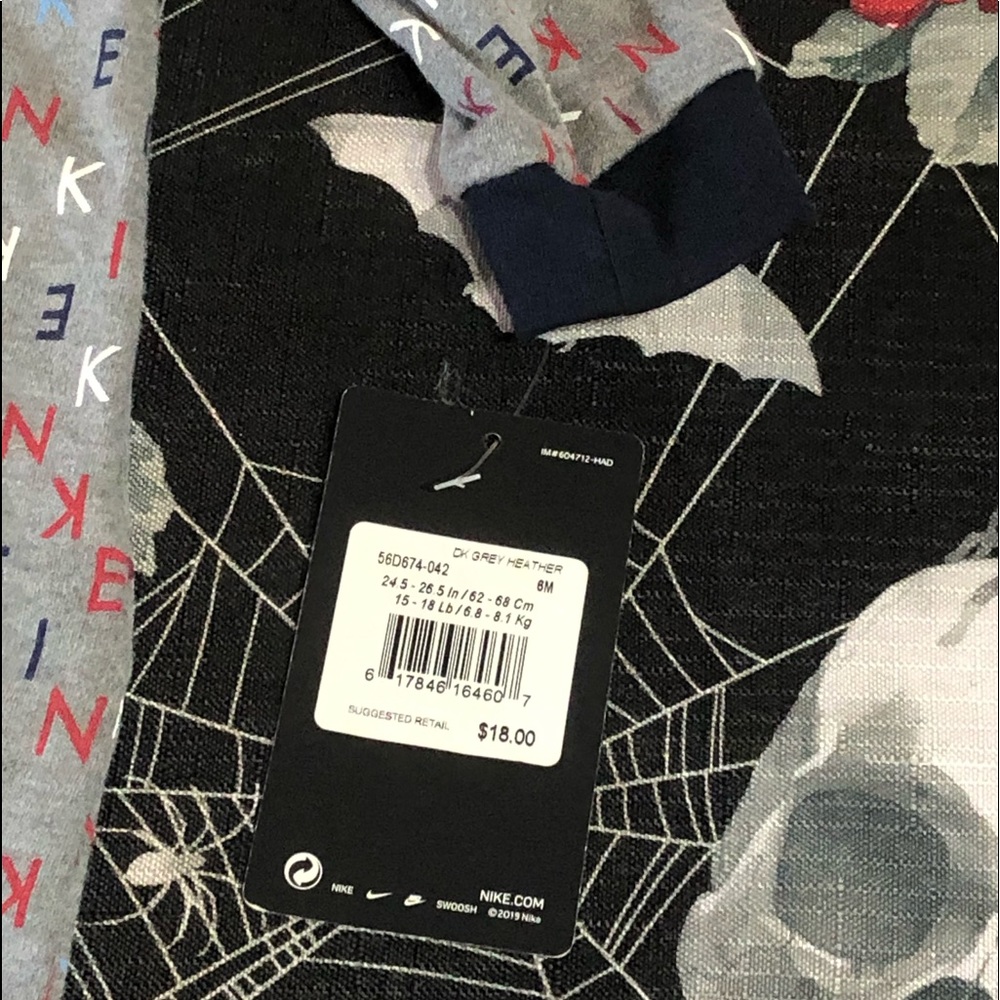 NWT NIKE AIR LOGO KIDS BUTTON ONESIE FOOTSIE 6M - Picture 4 of 13